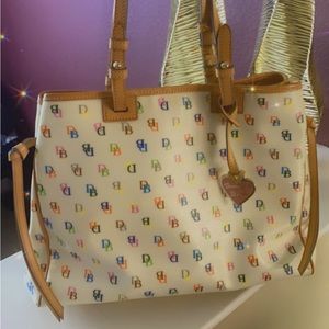 Dooney & bourkey vintage tote bag